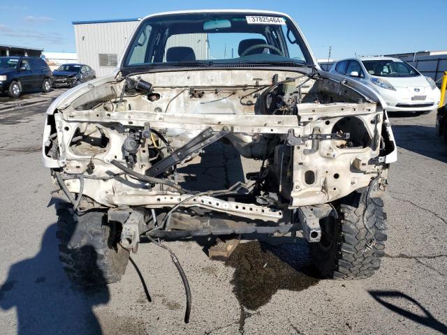 4TASN92N9XZ532954 - 1999 TOYOTA TACOMA XTRACAB PRERUNNER WHITE photo 5