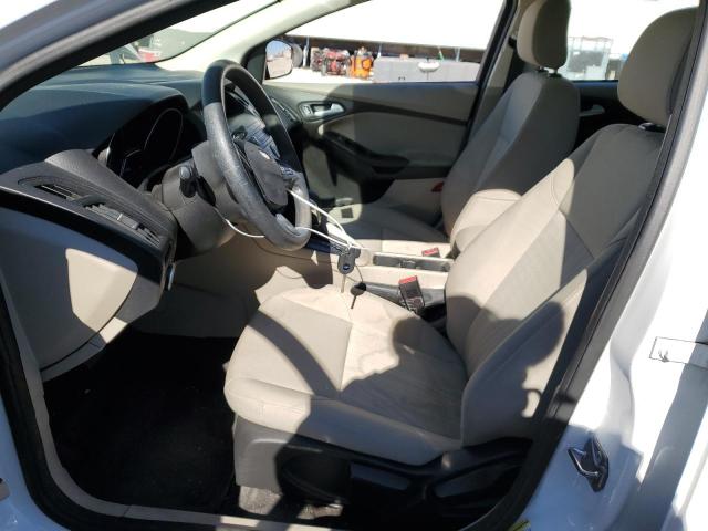 1FADP3FE3JL223124 - 2018 FORD FOCUS SE WHITE photo 7