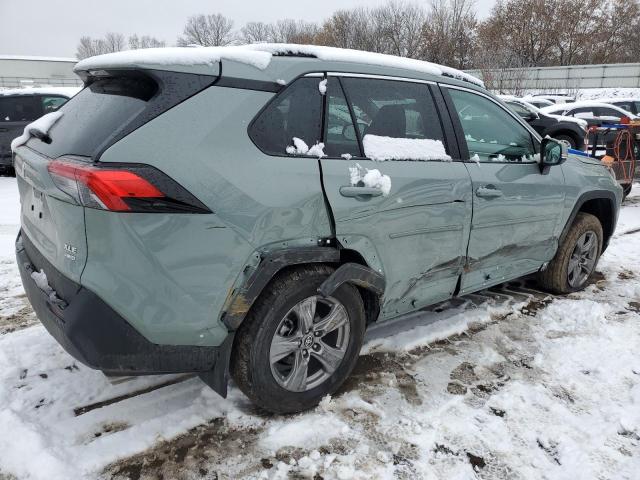 2T3P1RFV0PW398013 - 2023 TOYOTA RAV4 XLE GRAY photo 3