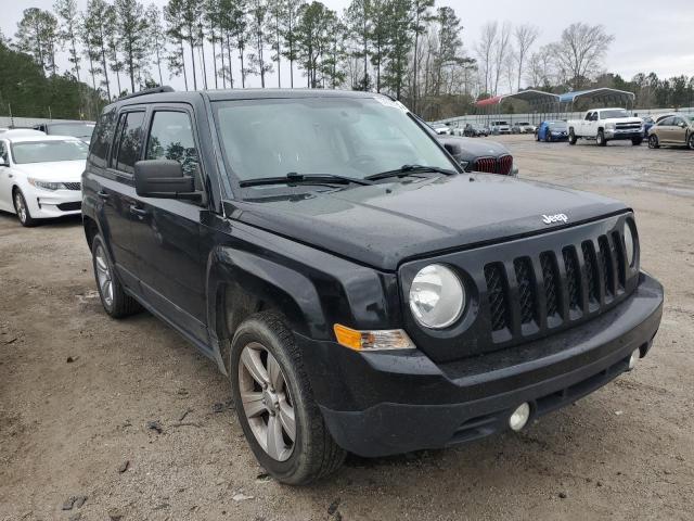 1C4NJPFB7ED764304 - 2014 JEEP PATRIOT LATITUDE BLACK photo 4