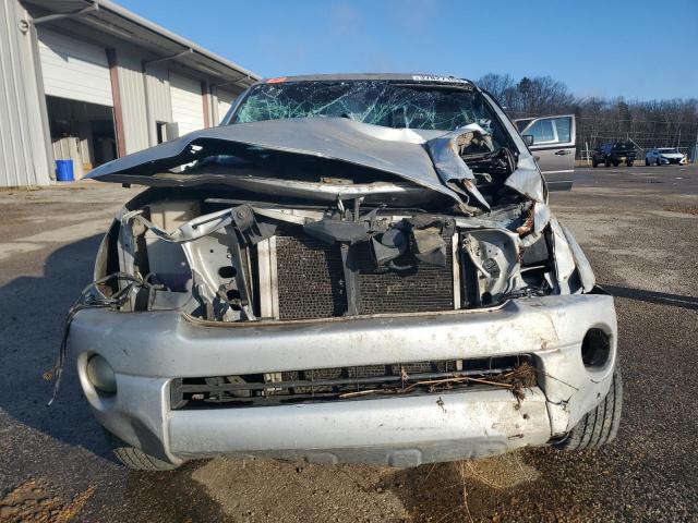 3TMJU62N28M070788 - 2008 TOYOTA TACOMA DOUBLE CAB PRERUNNER SILVER photo 5