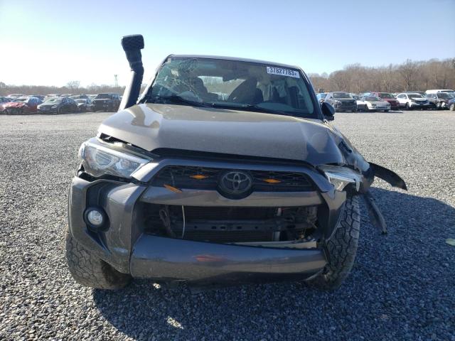 JTEBU5JR0G5311427 - 2016 TOYOTA 4RUNNER SR5/SR5 PREMIUM 灰色 照片 5