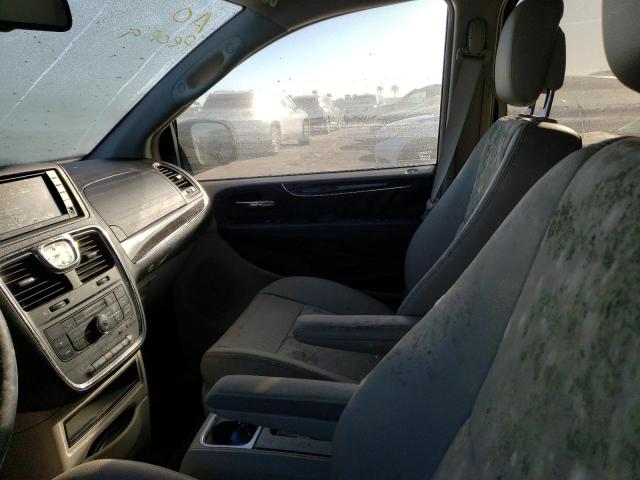 2C4RC1BG6DR557778 - 2013 CHRYSLER TOWN & COU TOURING ვერცხლისფერი ფოტო 5