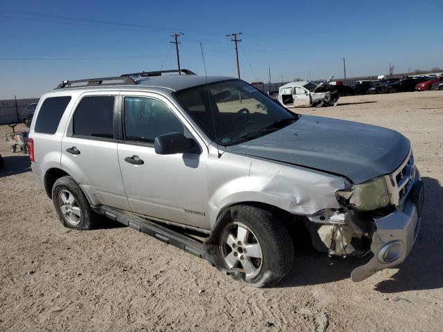 1FMCU03Z58KA10367 - 2008 FORD ESCAPE XLT SILVER photo 4