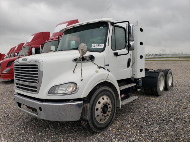 1FUJC5DX3DHFB5136 - 2013 FREIGHTLINER M2 112 MEDIUM DUTY WHITE photo 2