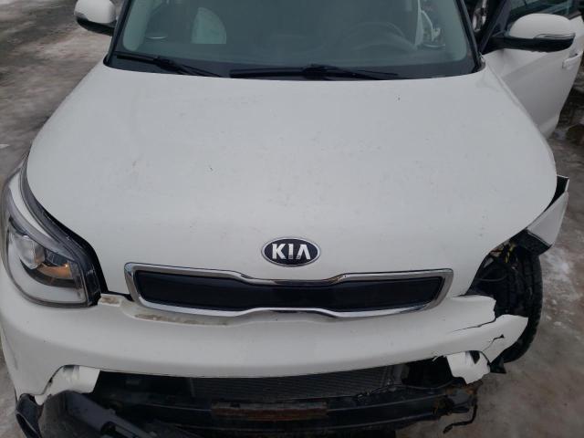 KNDJX3A59G7310015 - 2016 KIA SOUL ! WHITE photo 11