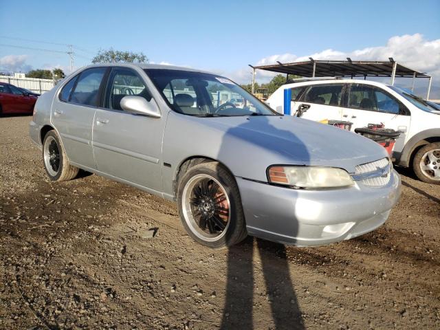 1N4DL01D21C216836 - 2001 NISSAN ALTIMA XE SILVER photo 4