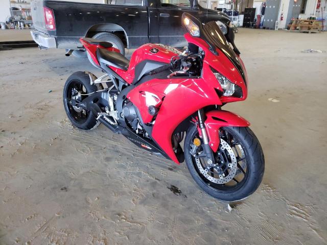 JH2SC5951FK700108 - 2015 HONDA CBR1000 RR RED photo 1