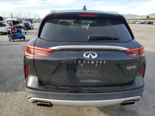 3PCAJ5M10KF121018 - 2019 INFINITI QX50 ESSENTIAL BLACK photo 6