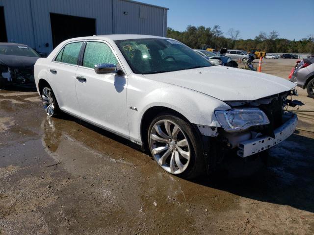 2C3CCAEG4KH689351 - 2019 CHRYSLER 300 LIMITED WHITE photo 4