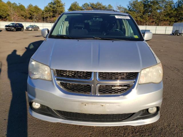 2D4RN5DG8BR699645 - 2011 DODGE GRAND CARA CREW SILVER photo 5