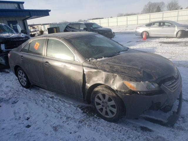 JTNBB46K273003005 - 2007 TOYOTA CAMRY HYBRID GRAY photo 4