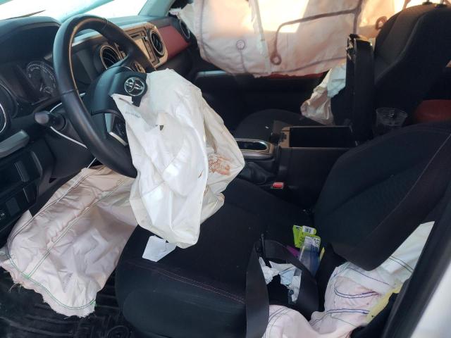 3TMAZ5CN6HM047699 - 2017 TOYOTA TACOMA DOUBLE CAB 白色 照片 7