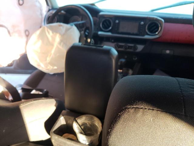 3TMAZ5CN6HM047699 - 2017 TOYOTA TACOMA DOUBLE CAB 白色 照片 8