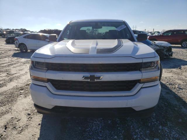 3GCPCPEH8JG379985 - 2018 CHEVROLET SILVERADO C1500 CUSTOM WHITE photo 5