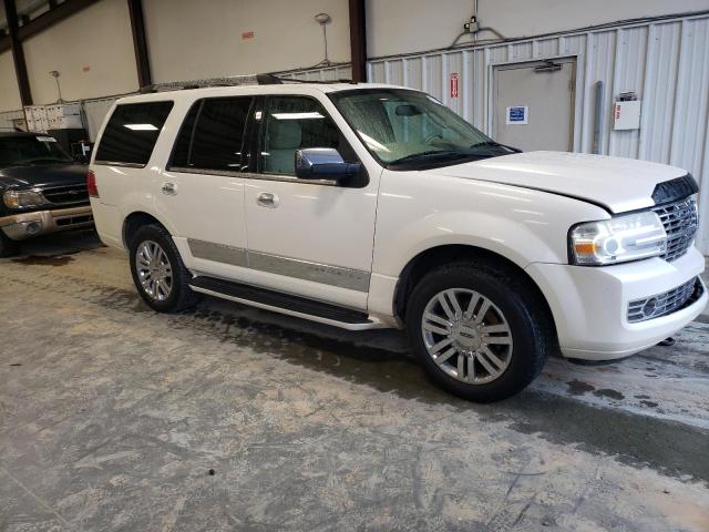 5LMFU27577LJ21251 - 2007 LINCOLN NAVIGATOR 白色 照片 4