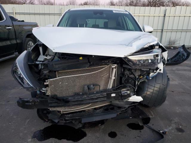 KM8J2CA46KU042522 - 2019 HYUNDAI TUCSON SE WHITE photo 5