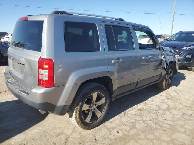 1C4NJRFB2GD692622 - 2016 JEEP PATRIOT LATITUDE SILVER photo 3