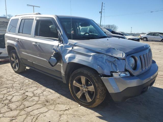 1C4NJRFB2GD692622 - 2016 JEEP PATRIOT LATITUDE SILVER photo 4