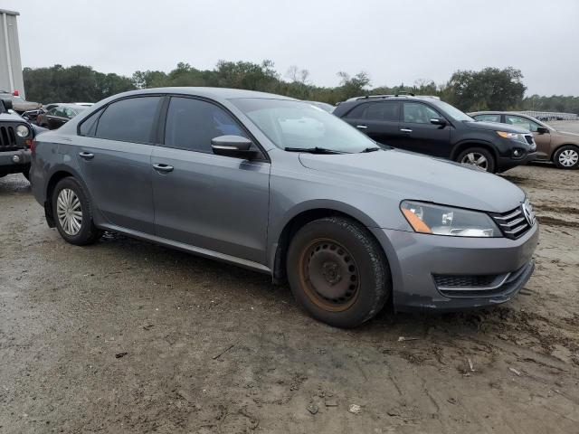 1VWAT7A35EC071761 - 2014 VOLKSWAGEN PASSAT S GRAY photo 4