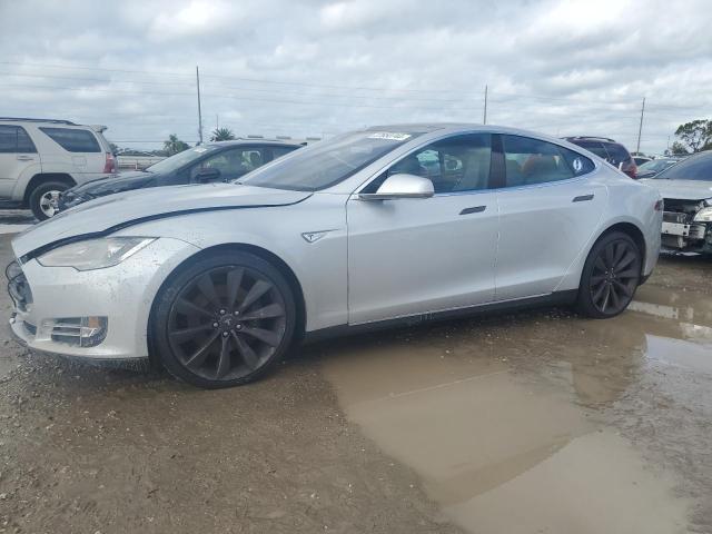 5YJSA1E42FF114812 - 2015 TESLA MODEL S Gümüş foto 1
