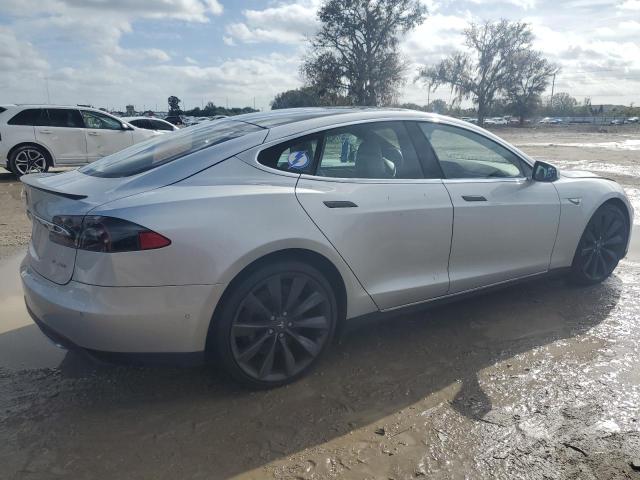 5YJSA1E42FF114812 - 2015 TESLA MODEL S Gümüş foto 3
