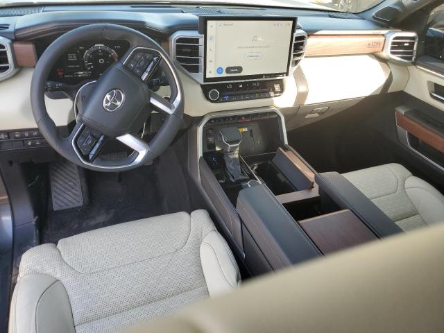 5TFMA5AB2NX005596 - 2022 TOYOTA TUNDRA CREWMAX PLATINUM Grau Foto 8