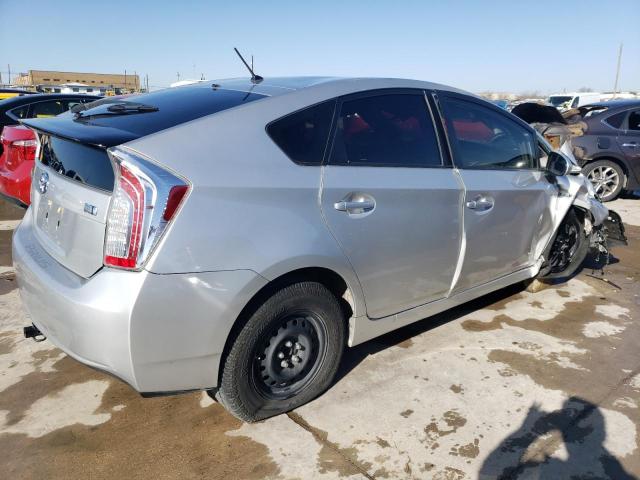 JTDKN3DU8F1988141 - 2015 TOYOTA PRIUS SILVER photo 3