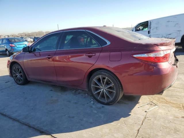 4T1BK1FK3GU574561 - 2016 TOYOTA CAMRY XSE RED photo 2