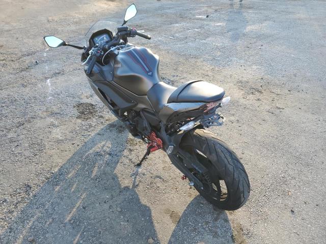 ML5EXEN10NDA49731 - 2022 KAWASAKI EX650 N BLACK photo 4