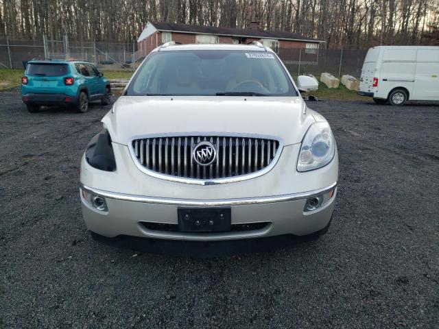 5GAKRBED8BJ388776 - 2011 BUICK ENCLAVE CXL WHITE photo 5