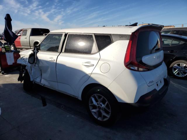 KNDJ23AU8N7167500 - 2022 KIA SOUL LX WHITE photo 2