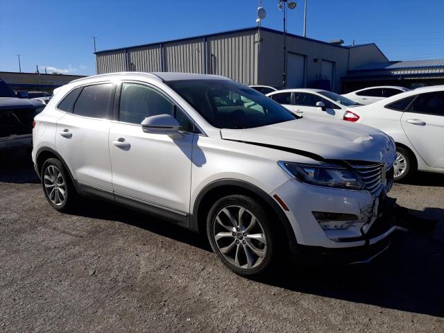 5LMCJ1A95FUJ26698 - 2015 LINCOLN MKC WHITE photo 4