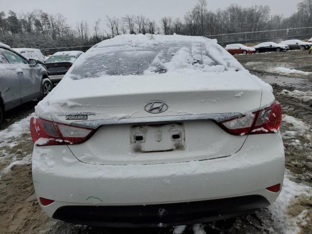 5NPEB4AC9EH884093 - 2014 HYUNDAI SONATA GLS WHITE photo 6