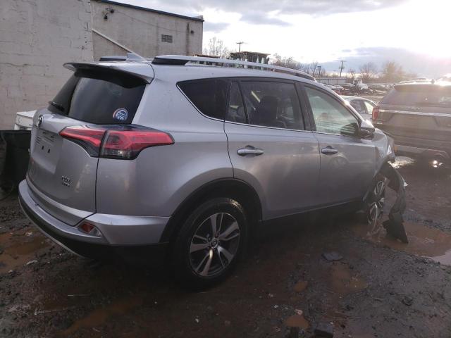 JTMRFREV9JD227826 - 2018 TOYOTA RAV4 ADVENTURE SILVER photo 3