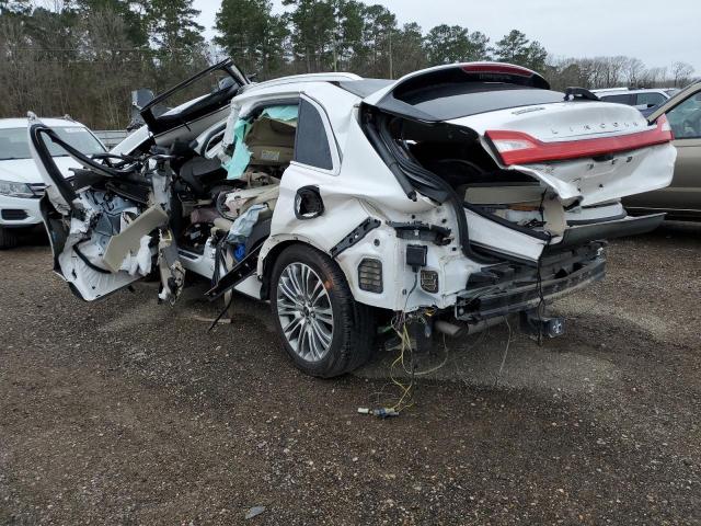 2LMPJ6LR3JBL46634 - 2018 LINCOLN MKX RESERV WHITE photo 2