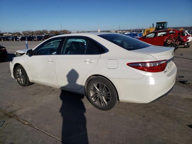 4T1BF1FK6GU579810 - 2016 TOYOTA CAMRY LE WHITE photo 2