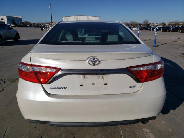 4T1BF1FK6GU579810 - 2016 TOYOTA CAMRY LE WHITE photo 6