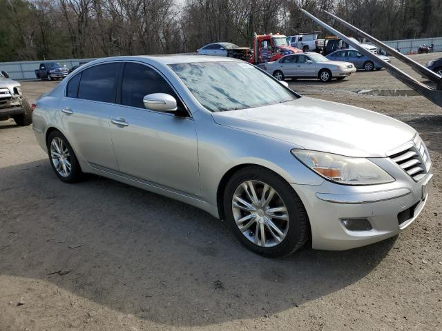 KMHGC4DF9BU118762 - 2011 HYUNDAI GENESIS 4.6L SILVER photo 4