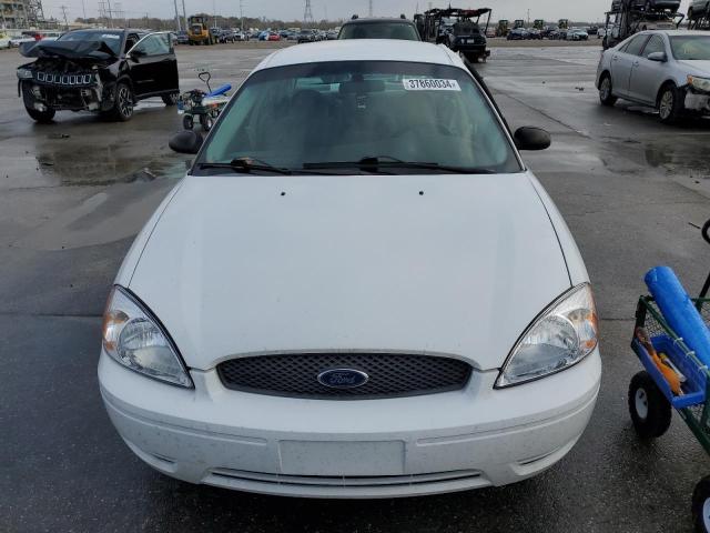 1FAHP53286A257523 - 2006 FORD TAURUS SE WHITE photo 5