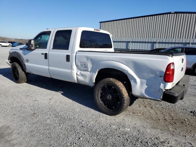 1FT7W2AT6BEB29593 - 2011 FORD F250 SUPER DUTY WHITE photo 2