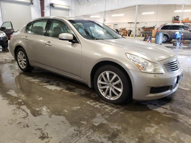 JNKBV61F38M260623 - 2008 INFINITI G35 BEIGE photo 4