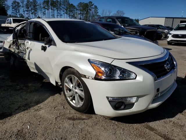 1N4AL3AP0DC279355 - 2013 NISSAN ALTIMA 2.5 WHITE photo 4