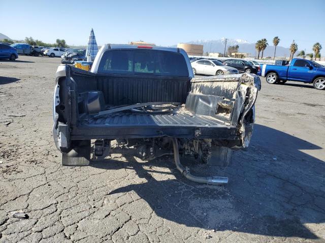 5TFRX5GN4JX105327 - 2018 TOYOTA TACOMA ACCESS CAB SILVER photo 6