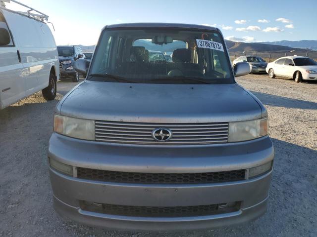 JTLKT334554030163 - 2005 TOYOTA SCION XB Grau Foto 5