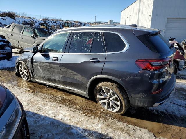 5UXCR6C53KLL24573 - 2019 BMW X5 XDRIVE40I GRAY photo 2