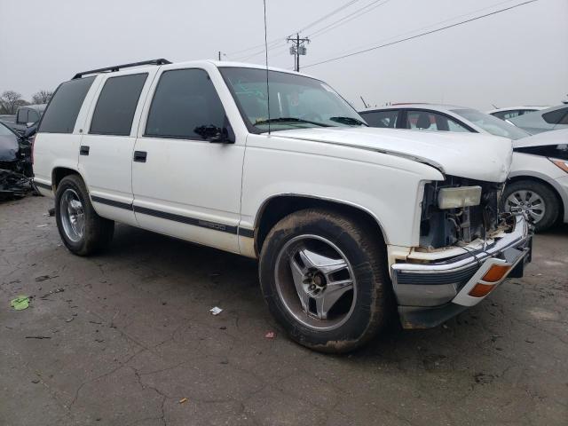 1GKEC13R8XJ795613 - 1999 GMC YUKON WHITE photo 4