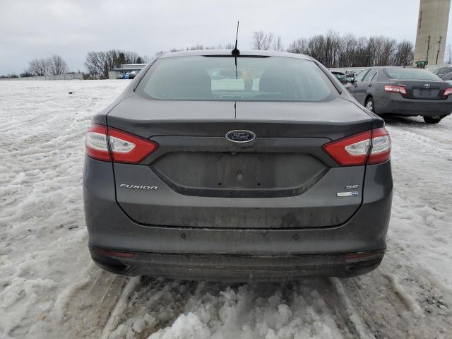 3FA6P0T92FR265761 - 2015 FORD FUSION SE GRAY photo 6