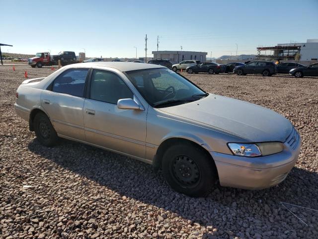 JT2BG22K5W0201490 - 1998 TOYOTA CAMRY CE SILVER photo 4