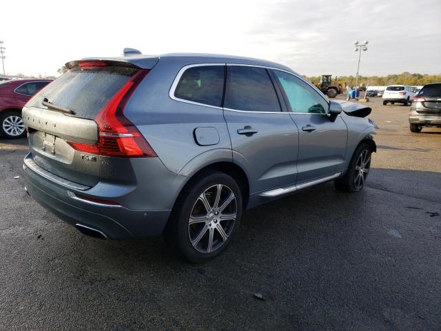 YV4A22RL2L1561495 - 2020 VOLVO XC60 T6 IN GRAY photo 3